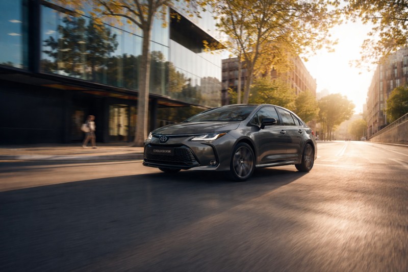 Hybryda Toyota Corolla Sedan